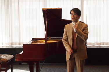 ピアニスト(藤丸麗さん)と弊社代表取締役