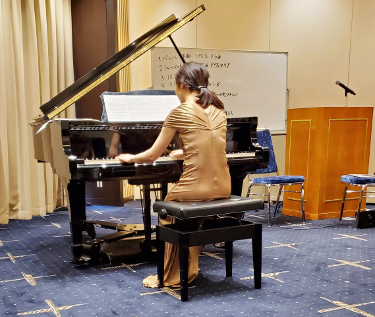 ピアニスト（戸谷誠子さん）
