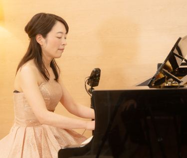 ピアニスト（戸谷誠子さん）