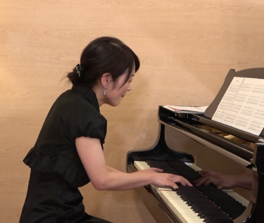 ピアノ（戸谷誠子さん）